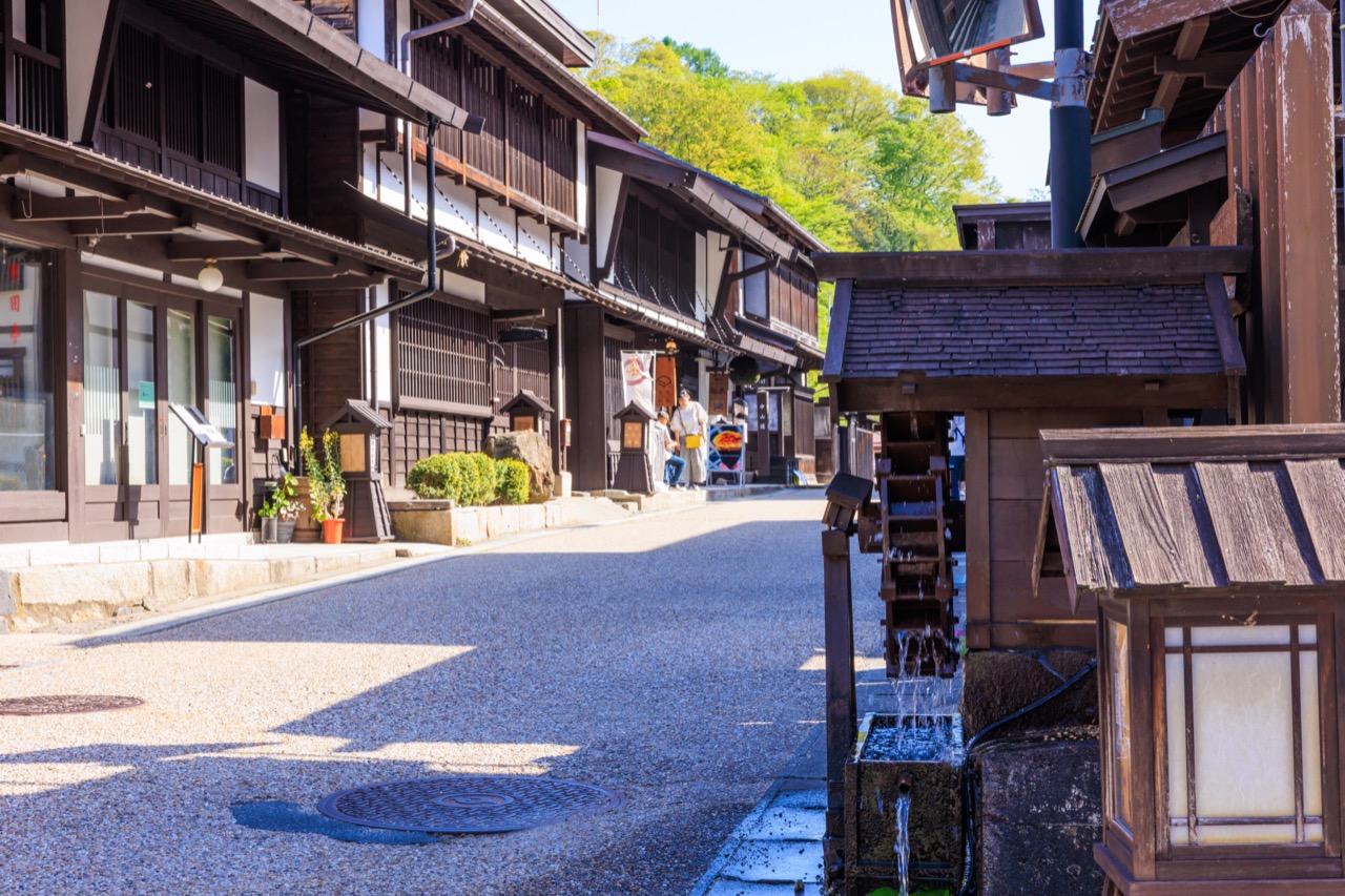 木曽の伝統的な街並みの写真